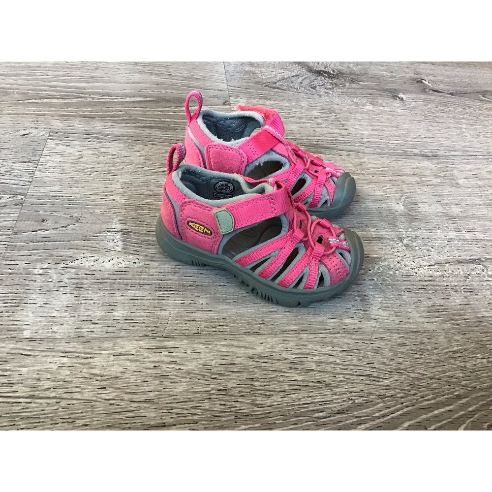 Keen Whisper Baby Girls Size 5 Slip On Water Shoes Sandals 1019213